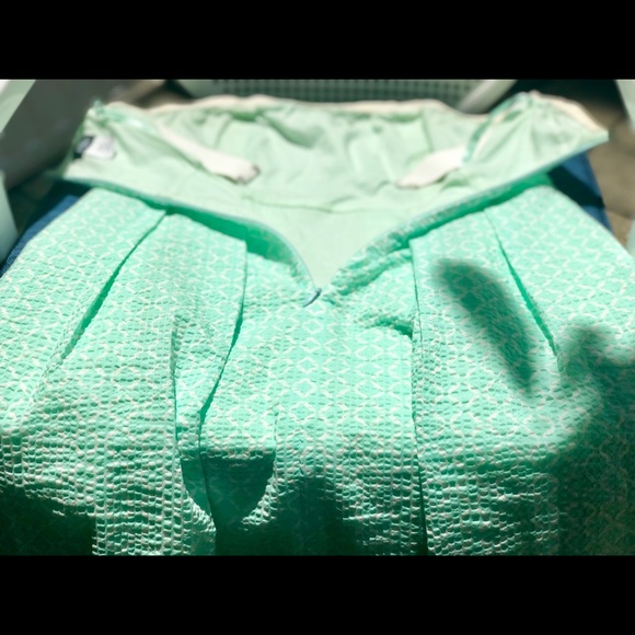 JCrew Size 2 Mint White x pattern Seersucker dress - Picture 7 of 7